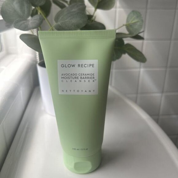 GLOW RECIPE Avocado Ceramide Moisture Barrier Cleanser - BNIB - Picture 1 of 5